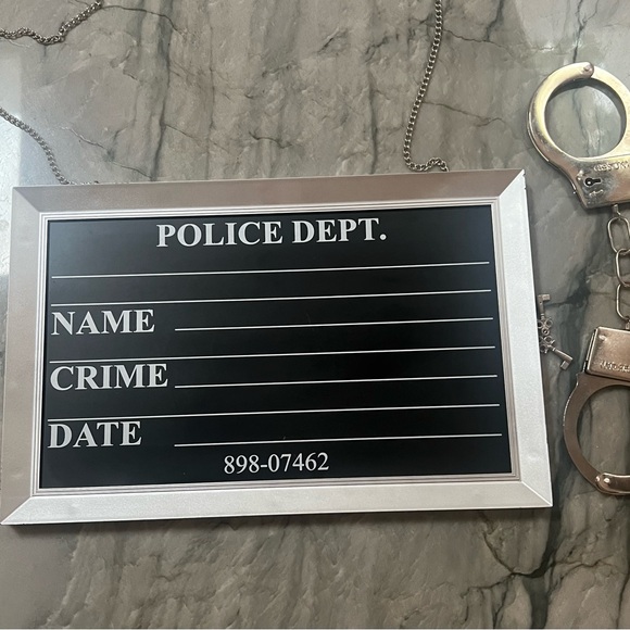 HALLOWEEN COSTUME- PRISON UNIFORM & accessories - Picture 12 of 13